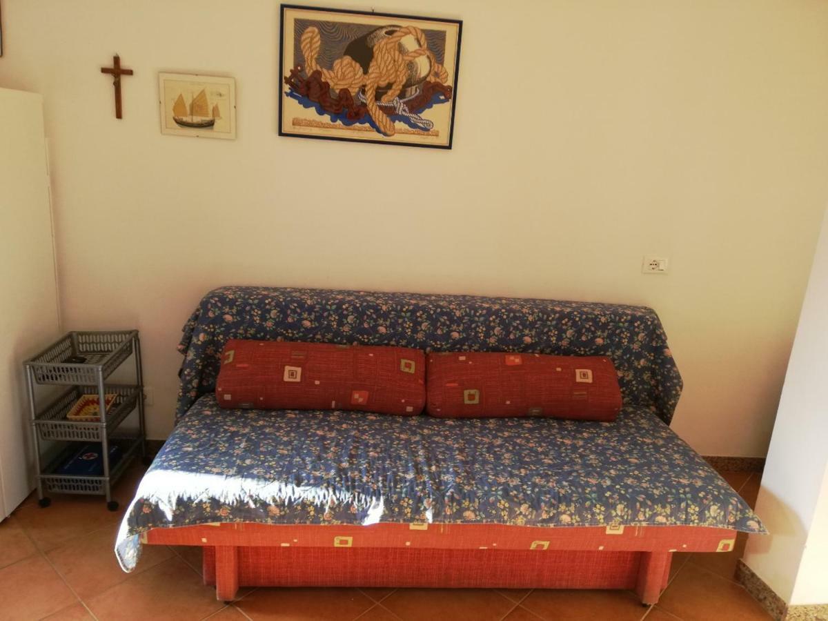 Apartments Ana Pogana Punta Križa エクステリア 写真