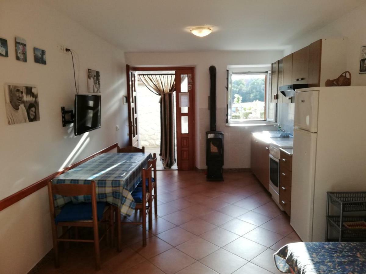 Apartments Ana Pogana Punta Križa エクステリア 写真