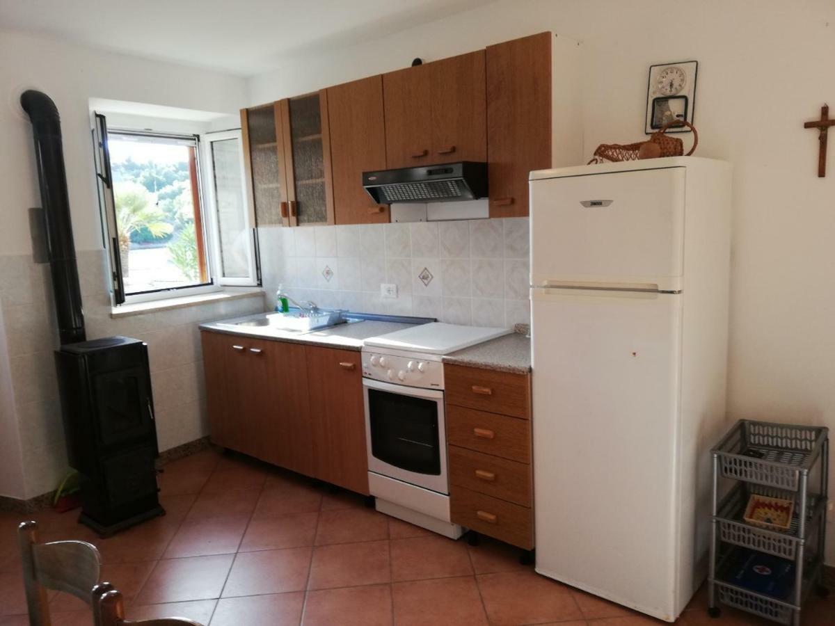 Apartments Ana Pogana Punta Križa エクステリア 写真